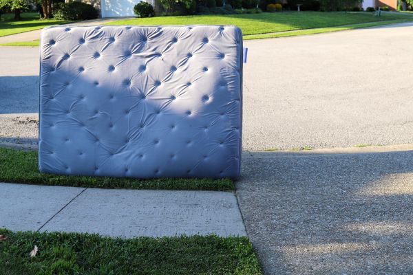 Mattress Removal Service in Bethesda